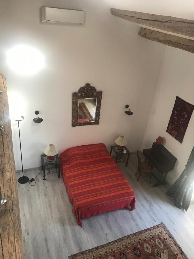 Chambres D Hotes De Charme Dans Mas La Souvine Du 17Eme, Chambres Climatisees Bedarrides Exterior photo